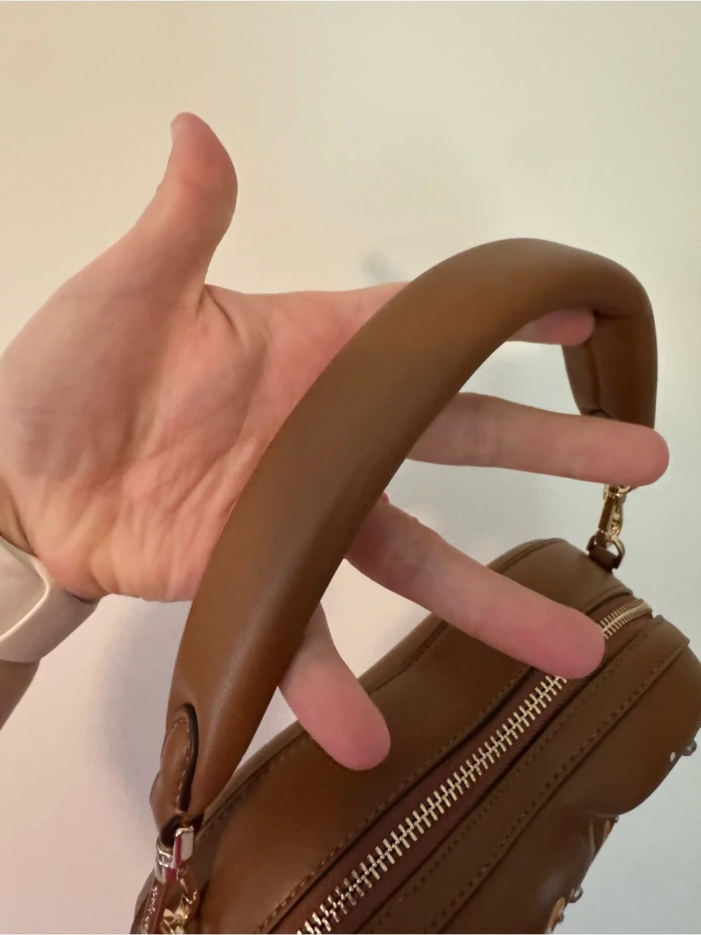 kate spade Brown & Cream Pretzel-Shaped Crossbody Bag with Mustard Packet Zipper - Picture 12 of 17